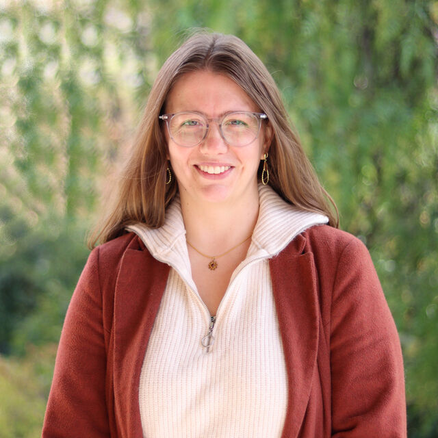 Rebecca  Manral