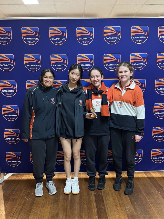 Year 10 and Year 7 Students Win Southern Tasmanian Badminton Title