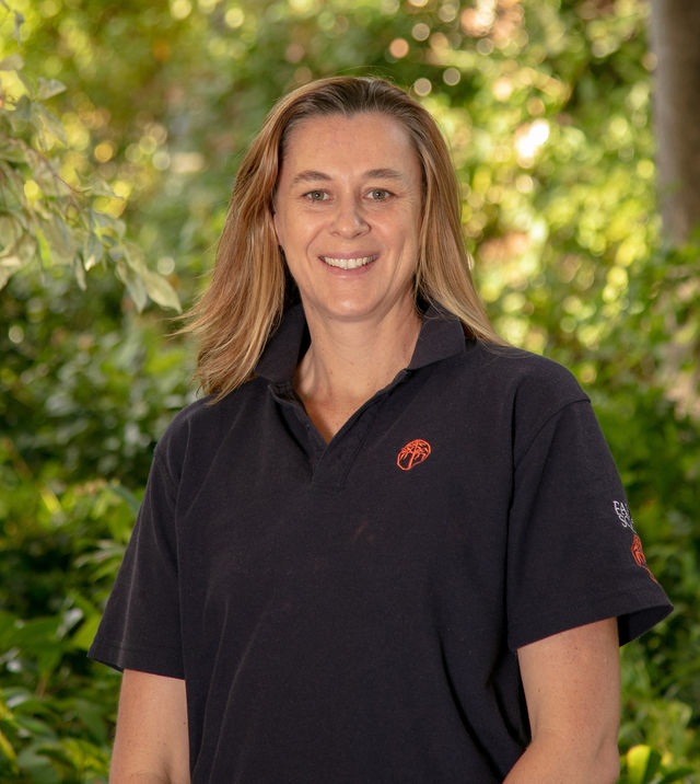 Dr Alison Manson